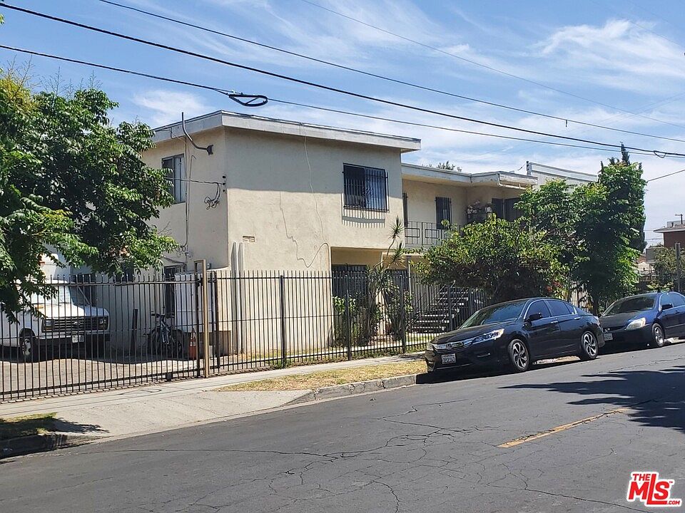 1st image of 1061 S Catalina St