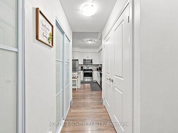 5th image of 65 Yorkland Blvd #804