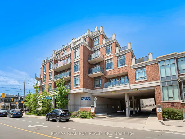 1717 Avenue Rd #314, Toronto, ON M5M 0A2