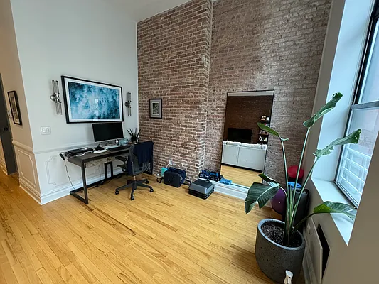 Rented by Oxford Property Group | media 20