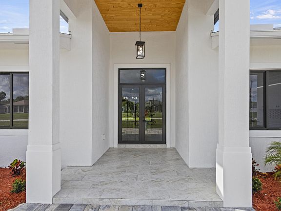 5th image of 17378 Prado Boulevard