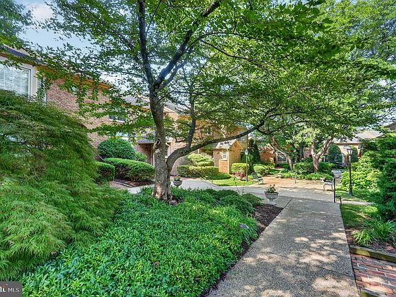5th image of 7328 Aynsley Ln