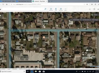 18555 Grove Pl, Bloomington, CA 92316