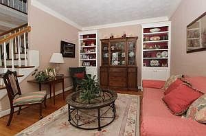 5th image of 3605 Larson Oaks Dr