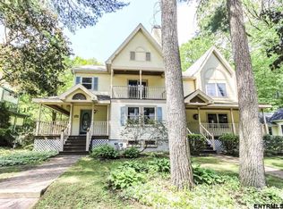 11 Sarazen St, Saratoga Springs, NY 12866