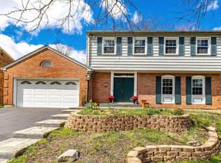 5817 Bayberry Dr, Cincinnati, OH 45242