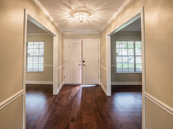 5th image of 11640 Wellington Way