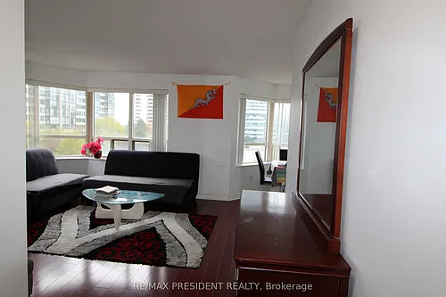 335 Webb Dr #510 Photo 1