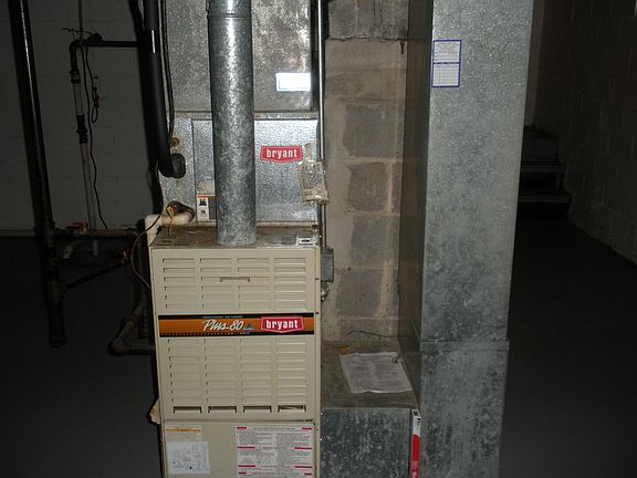3rd image of 2417 Troy St