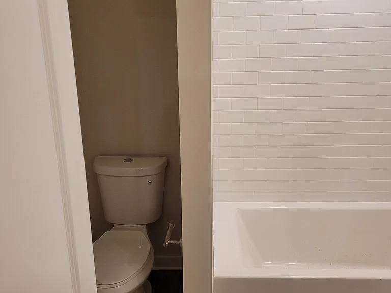 392 Stephanie Dr — Photo 12