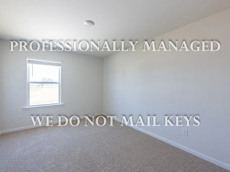 325 Wellspring Dr — Photo 24