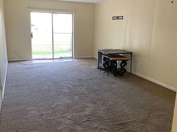 2nd image of 2325 W Pensacola St APT 138