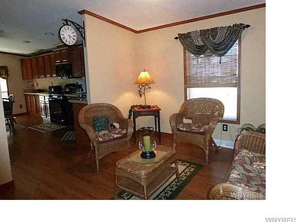 4th image of 4699 Hampstead Dr