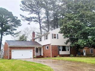 3213 Foxgrove Ln, Chesapeake, VA 23321