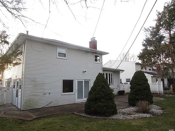 2nd image of 76 Cherrywood Dr