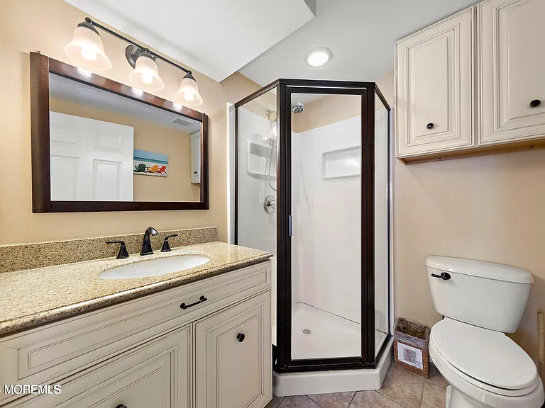 26 W Oceanview Dr — Photo 8