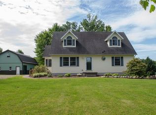 3225 Strong Rd, Waterford, PA 16441