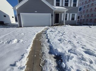 510 Needlewood Dr, Cedar Springs, MI