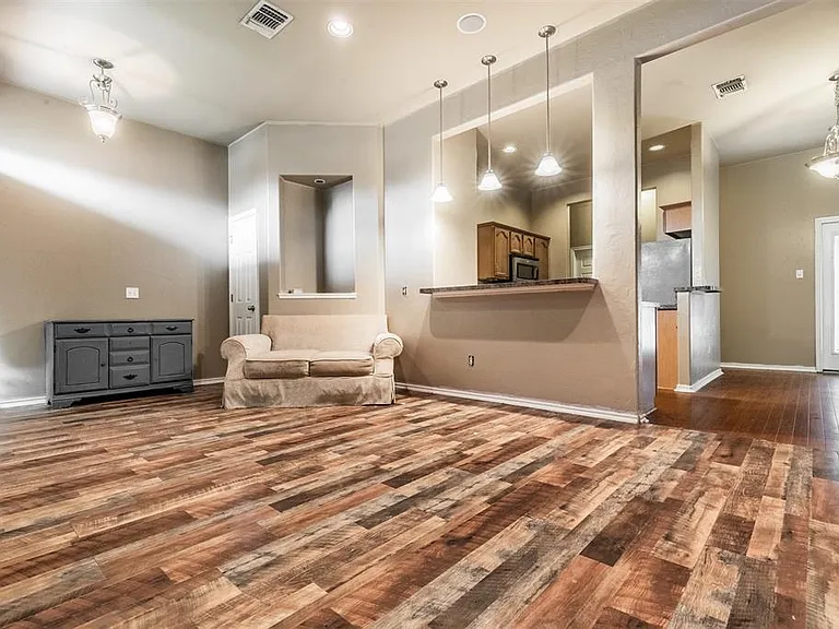 2505 Rookhaven Ln — Photo 3