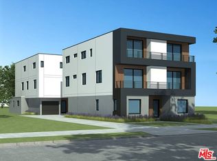 14655 Erwin St, Van Nuys, CA 91411