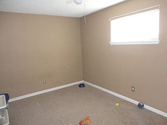 2nd image of 3820 N 7th Ct