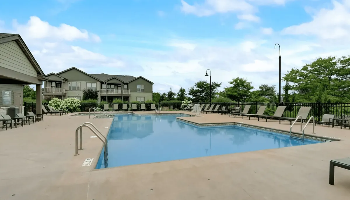 Building Photo - Reserve at Romeoville