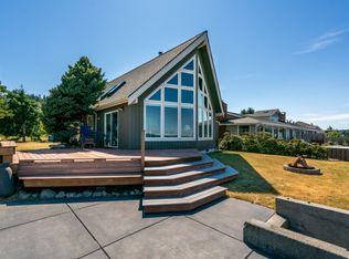 809 Shorecrest Dr, Oak Harbor, WA 98277