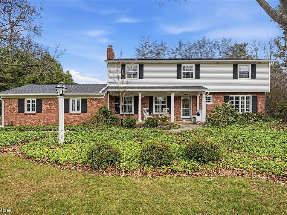 1st image of 2033 Red Coach Rd NW