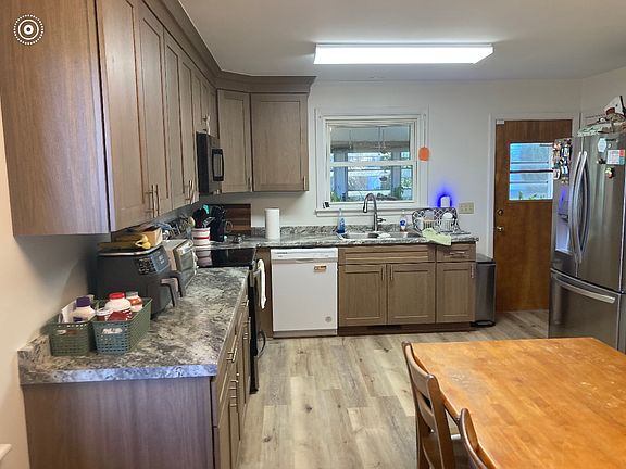 2nd image of 5746 Rawley Pike