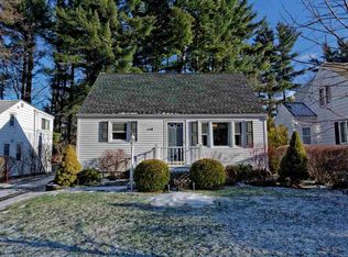 21 Dresden Ct, Albany, NY 12203