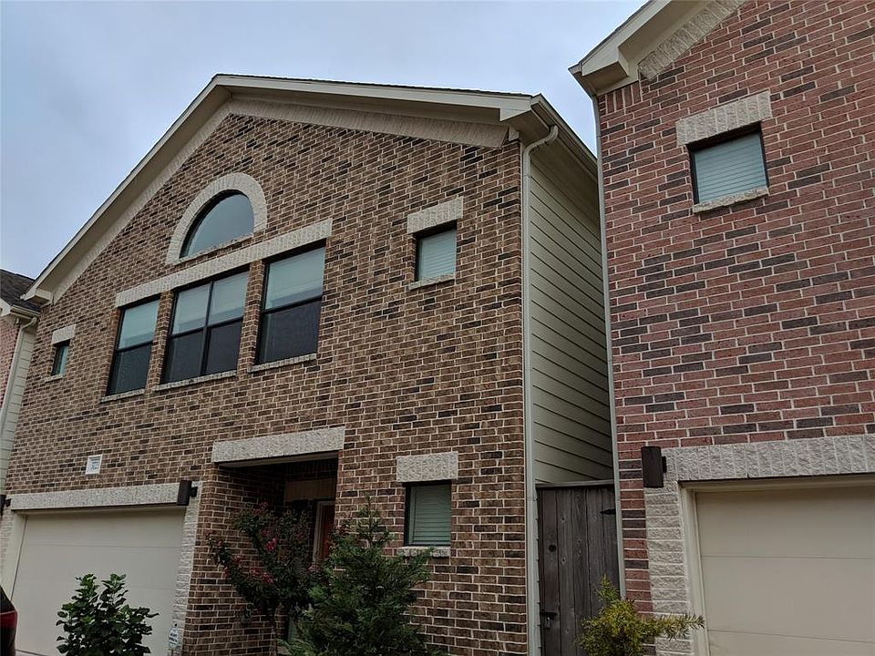 1st image of 3723 Main Plaza Dr