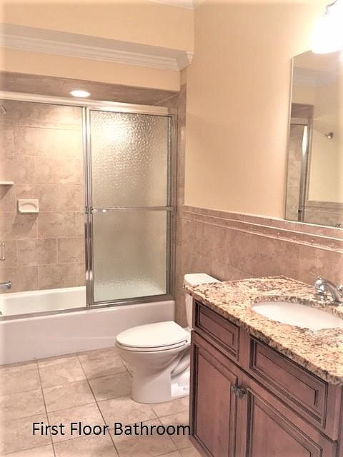 Bathroom #1--first floor