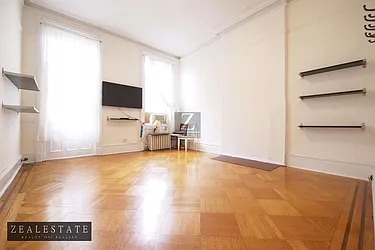 Rented by ZealEstate Group Inc