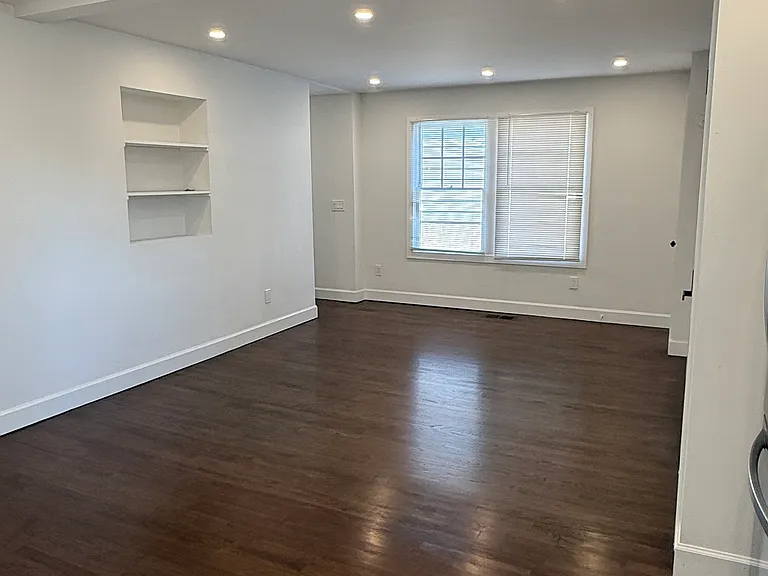 69 Cos Cob Ave #1 — Photo 14