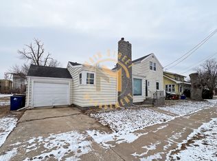 123 Kaukauna St, Menasha, WI 54952
