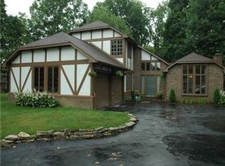 9777 William Dr, Noblesville, IN 46060