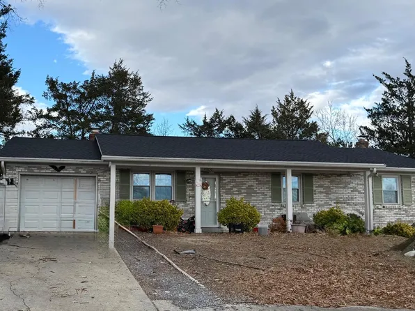 10856 Jodphur Ct, Waldorf, MD 20601