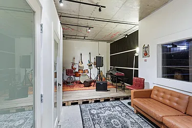 Rented by Pear NYC LLC