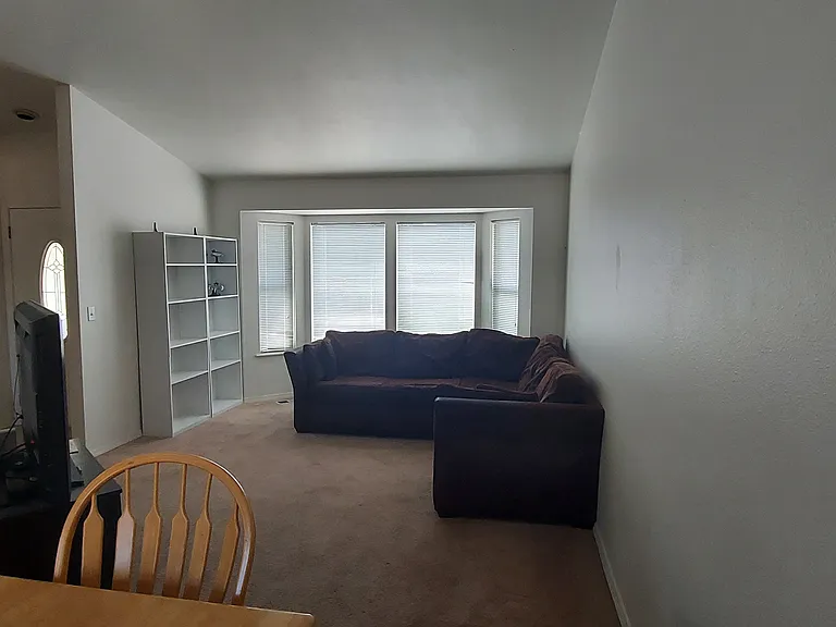 10916 W Glen Ellyn St — Photo 5