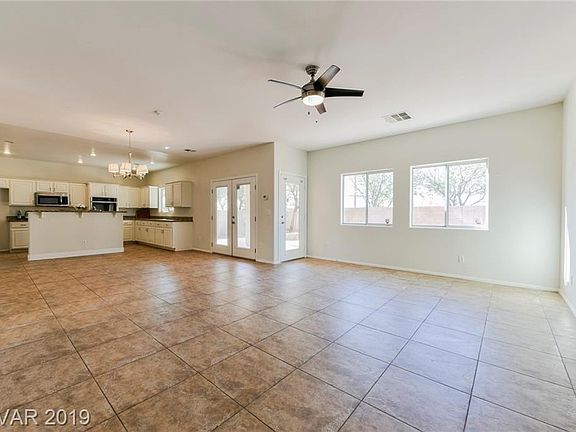 3rd image of 3617 Tertulia Ave