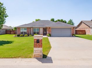 203 W Hall Ct, Early, TX 76802