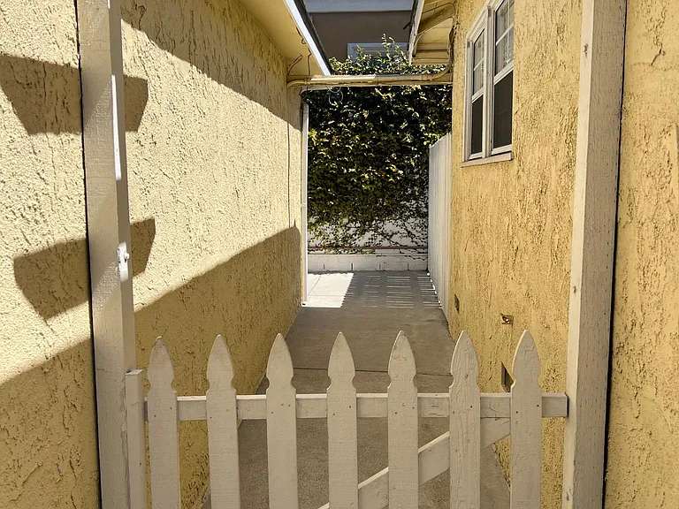 2519 1/2 Ripley Ave — Photo 14