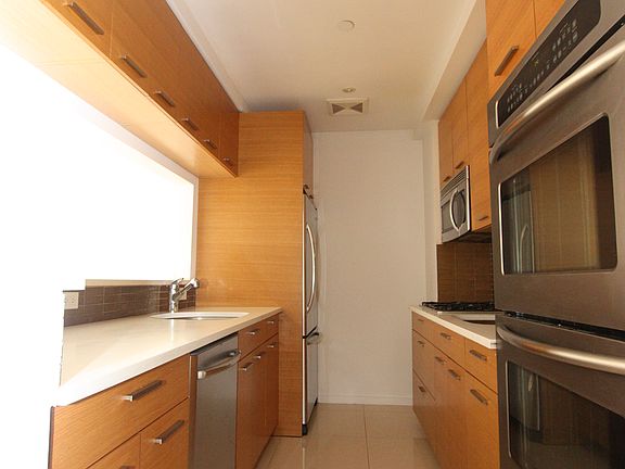 3rd image of 522 Lefferts Ave APT 3H