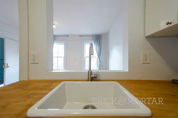 Rented by Brick&Mortar | media 21