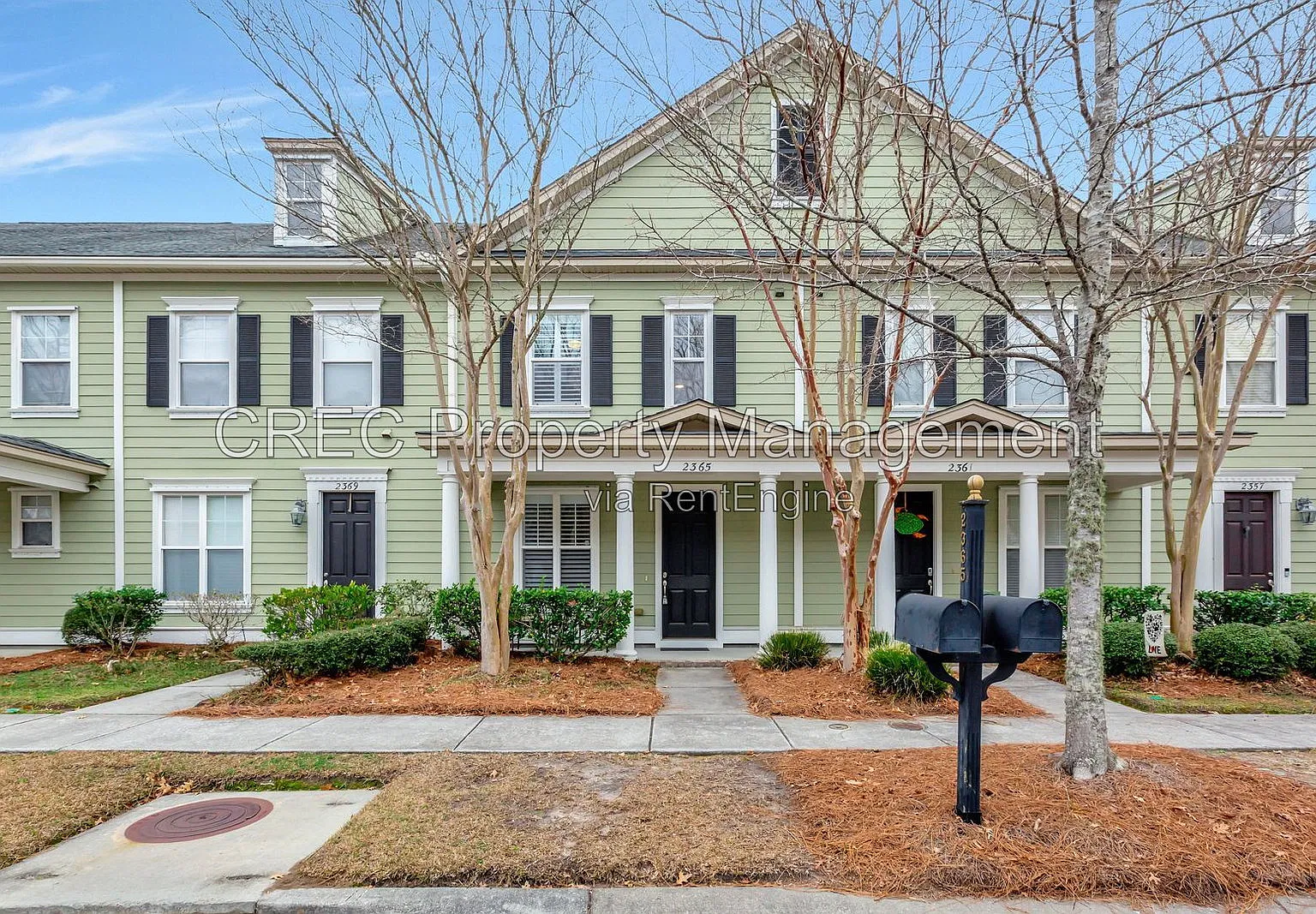 2 bed, 2.5 bath, 1442 sqft, $2,500 — Photo 2