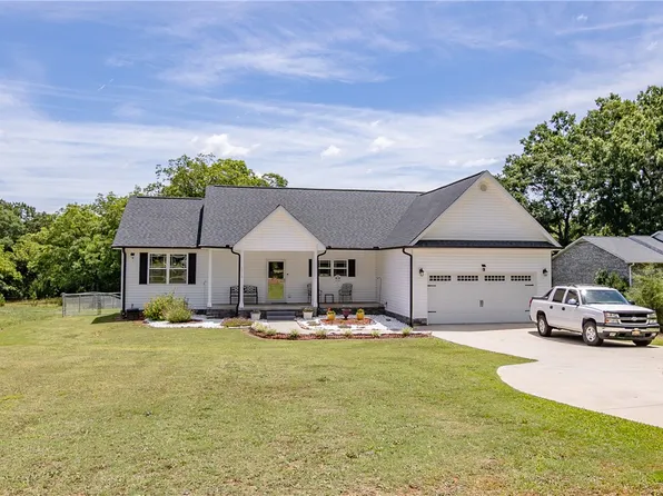 1719 Gerrard Rd, Anderson, SC 29625