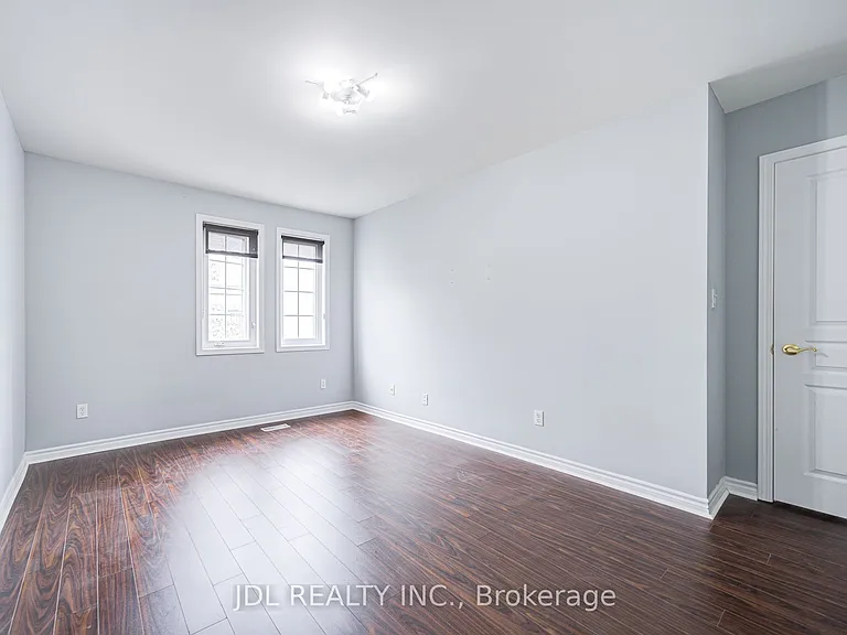 11 Everson Dr #610 — Photo 30