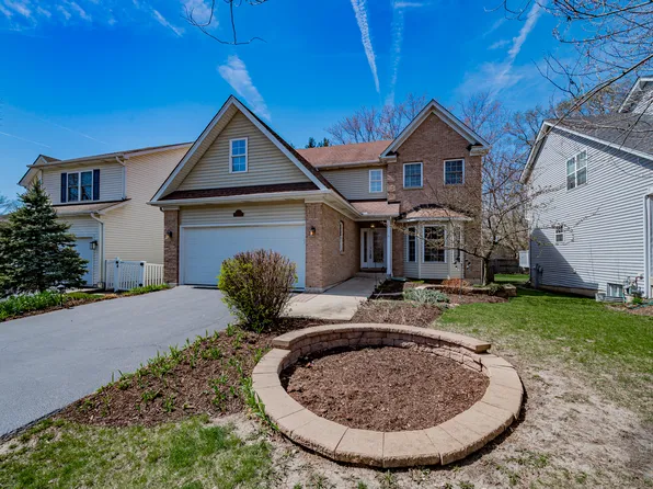 3S572 Melcher Ave, Warrenville, IL 60555