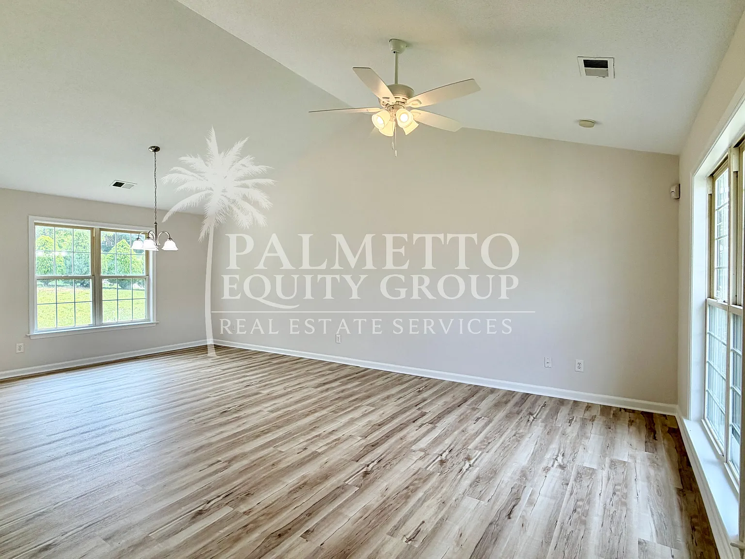 3 bed, $1,795 — Photo 2