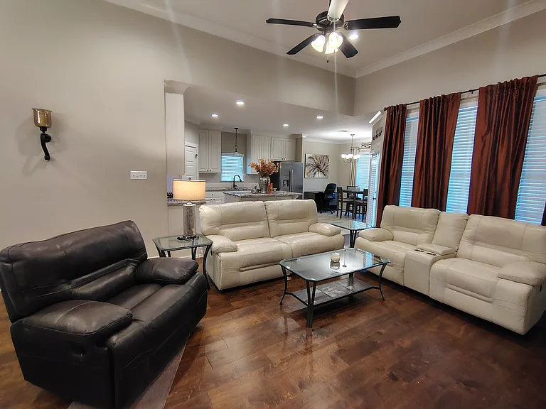 30004 Sanctuary Blvd — Photo 8